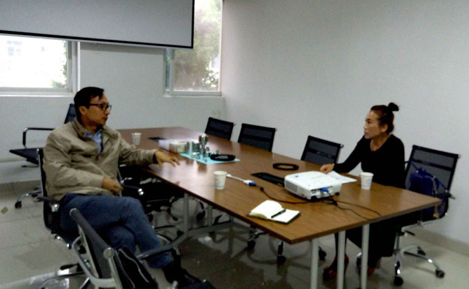 Pang, general manager of a pharmaceutical group in Northwest China, went to hang Ruicheng (intelligent storage cabinet) to discuss cooperation